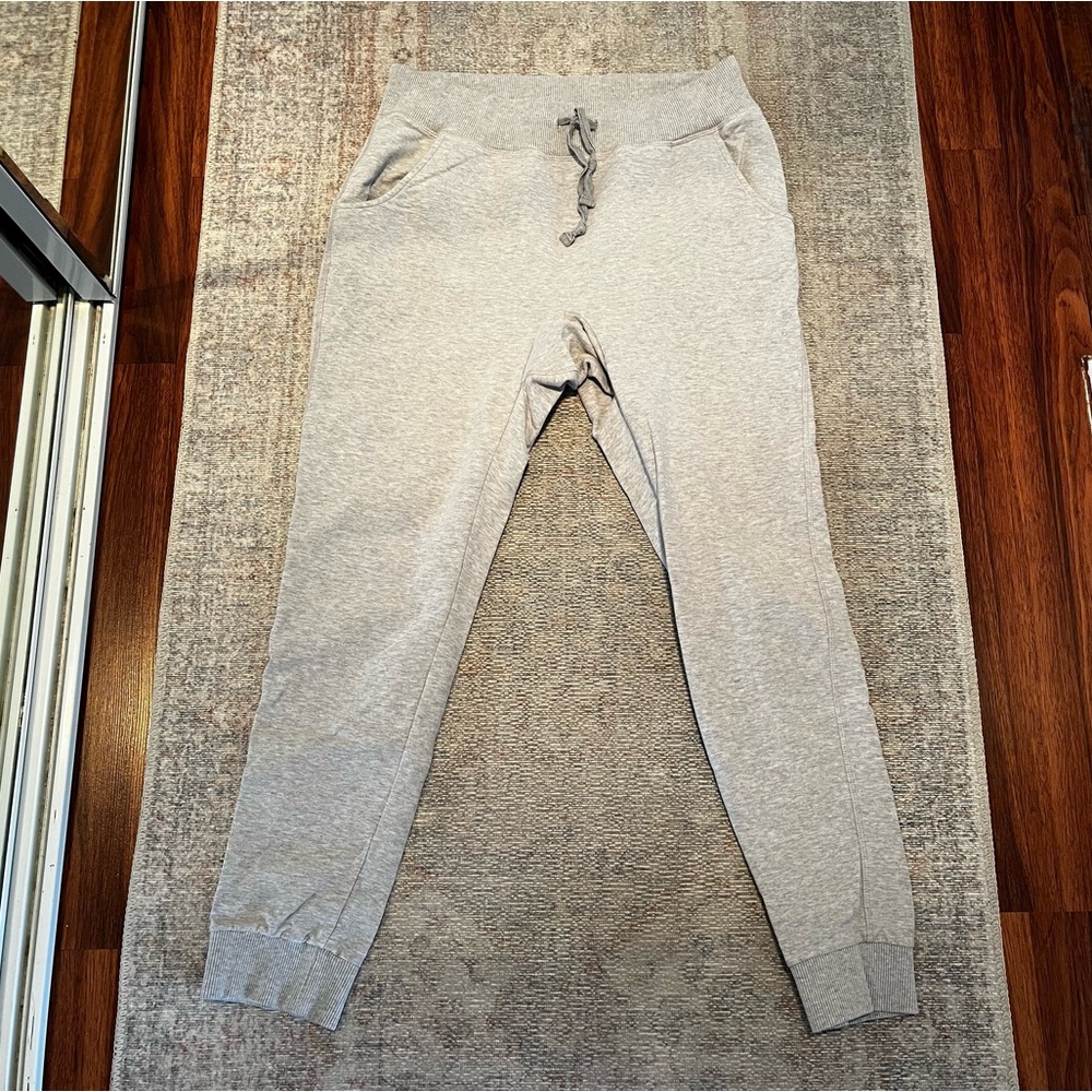 MET jeans, sweatpants